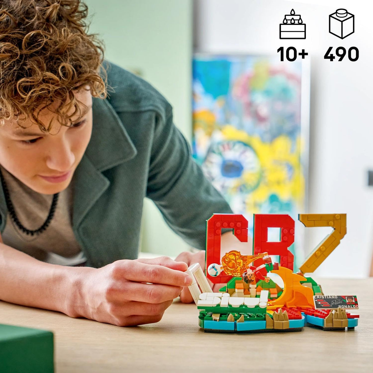 LEGO Editions 43012 Cristiano Ronaldo Football Highlights Display Building Set, 490 Pieces, 10+
