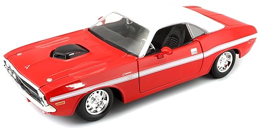 Maisto 1:24 Scale 1970 Dodge Challenger R/T Coupe