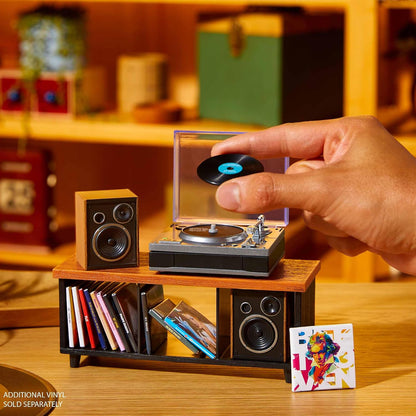 MGA’s Miniverse Real Music Mini Record Player with Beethoven Vinyl – Collectible Music Set