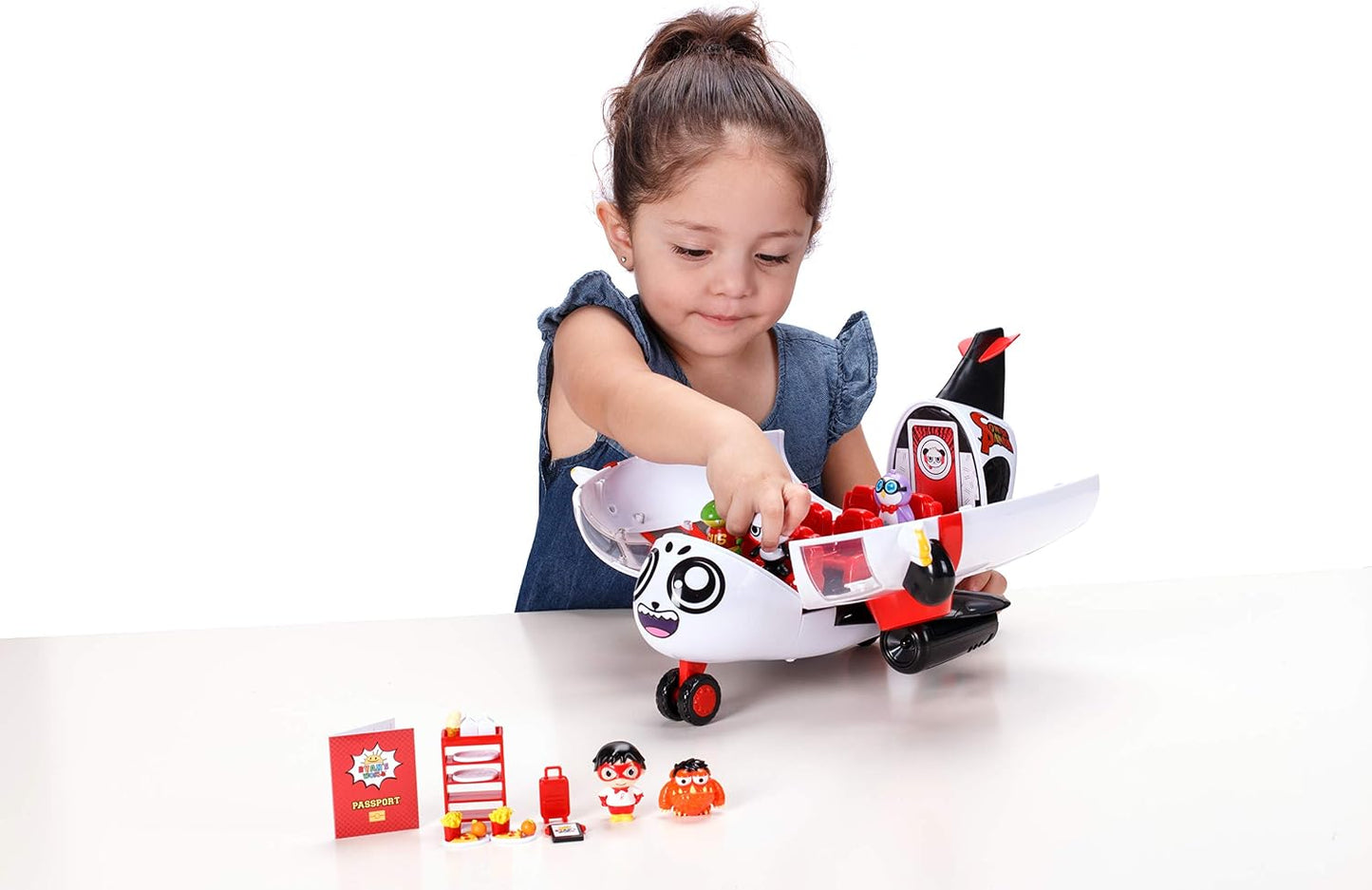 Ryan's World Combo Panda's Airlines Playset – Aeroplane with 6 Figures & 20+ Pieces