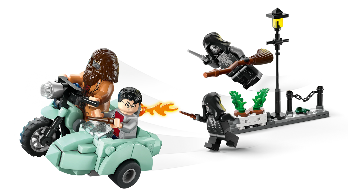 LEGO® Harry Potter™ Hagrid™ & Harry’s Privet Drive Escape 76459