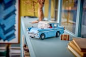 LEGO Harry Potter 76470 Enchanted Flying Ford Anglia – Magical Flying Car Building Set, 868 Pieces