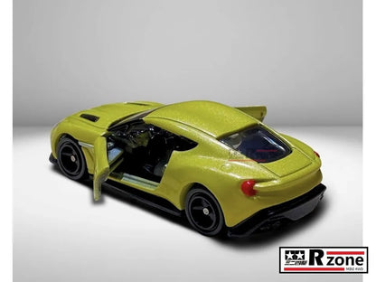Takara Tomy Tomica Aston Martin vanquish zagato 1:62 scale