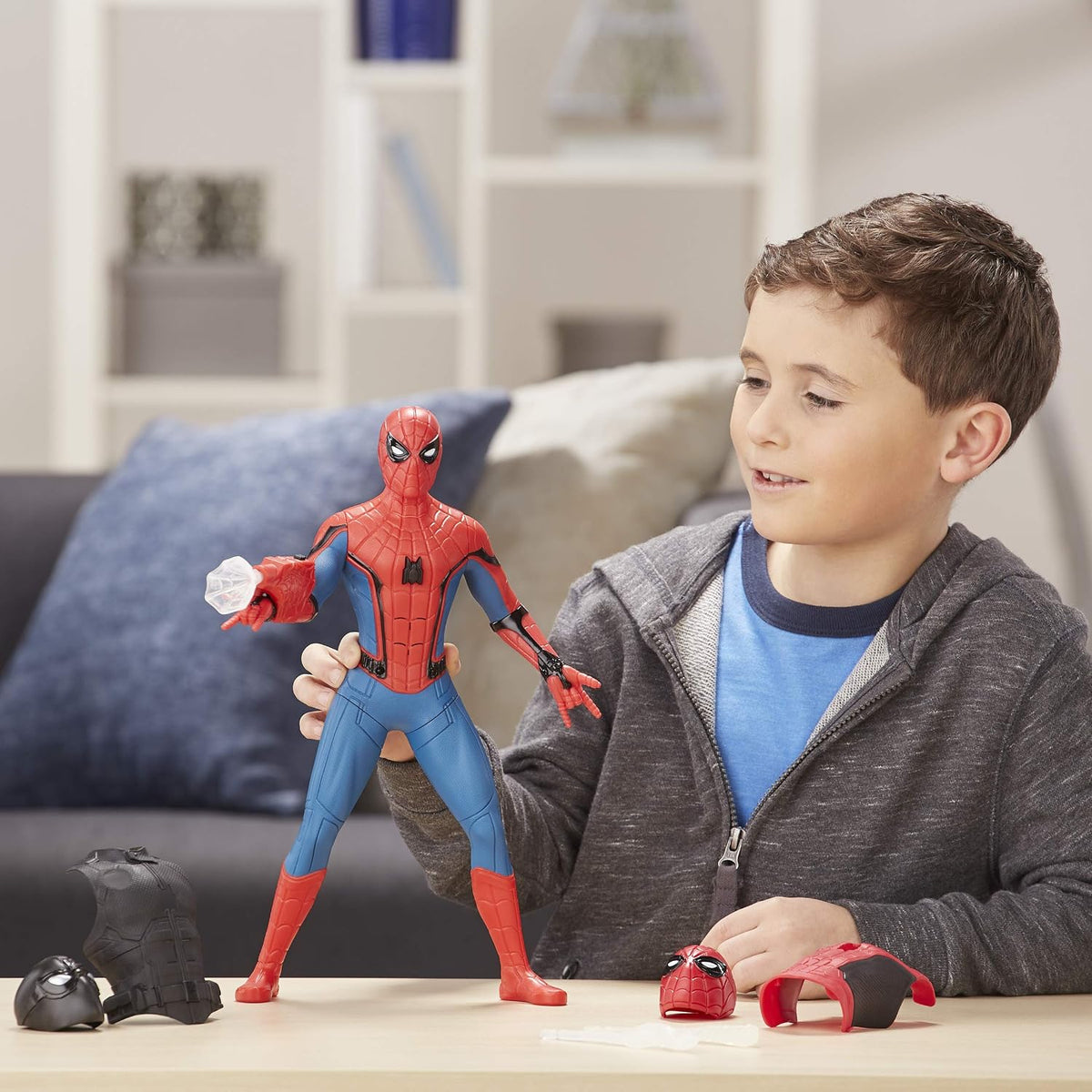 Marvel Spider-Man 13-Inch Action Figure – Far From Home Suit Upgrades & Accessories