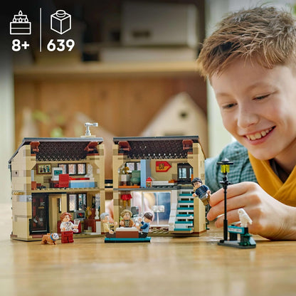 LEGO Harry Potter 76451 Hogsmeade Village: Zonko’s Joke Shop & Honeydukes Building Set