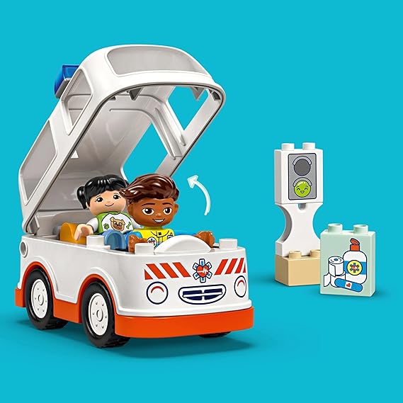 LEGO DUPLO Ambulance & Driver 10447