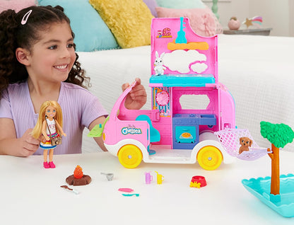 Barbie HNH90 2-in-1 Camping Car Model Chelsea Doll with Transformable Camp Vehicle, Includes 2 Animals and 15 Themed Accessories, Toy for Children Aged 3 Years and Above