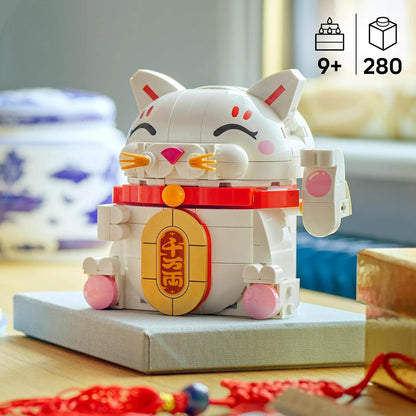 LEGO Lucky Cat Good Luck Decor Piece Building Kit with Beckoning Paw Figurine 40813