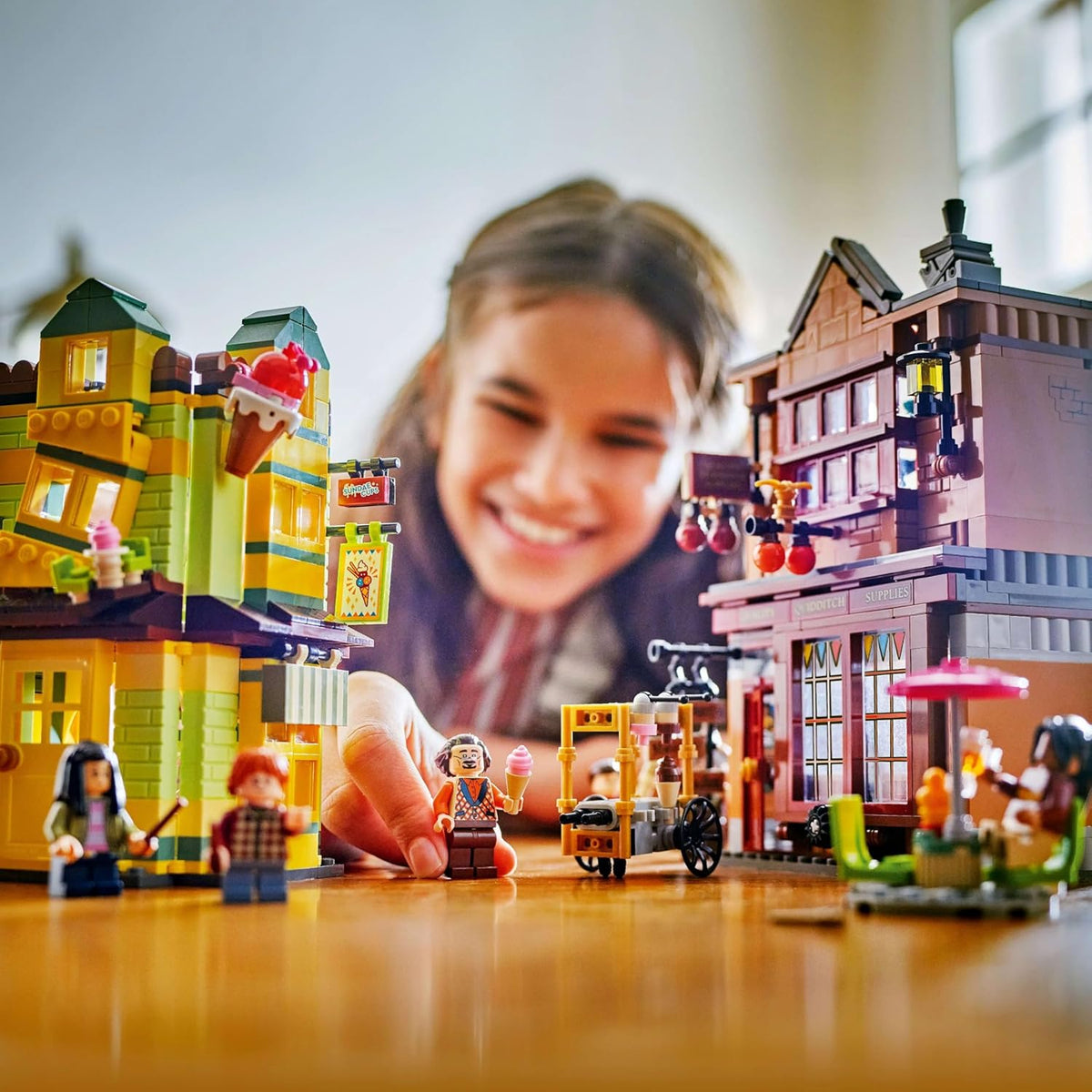 LEGO Harry Potter 76452 Madam Puddifoot’s Tea Shop Building Set