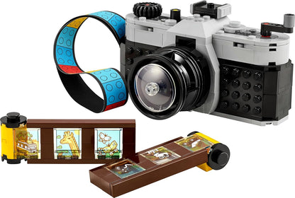 LEGO Creator 31147 Retro Camera 3-in-1 Building Set, 261 Pieces, 8+