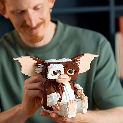 LEGO Ideas Gremlins: Gizmo Posable Figure, Fantasy Gift 21361