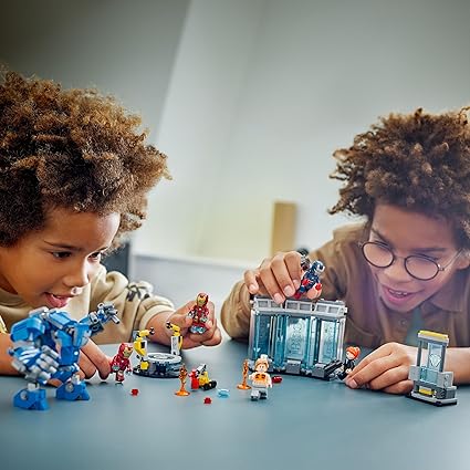 LEGO Marvel Iron Man’s Laboratory: Hall of Armour 76315