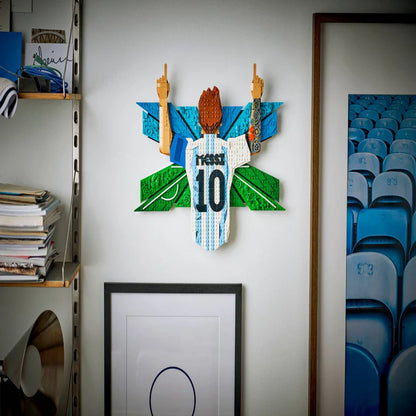 LEGO Editions 43018 Lionel Messi – Celebration Soccer Room Decor - Building Set for Teens 14Y+