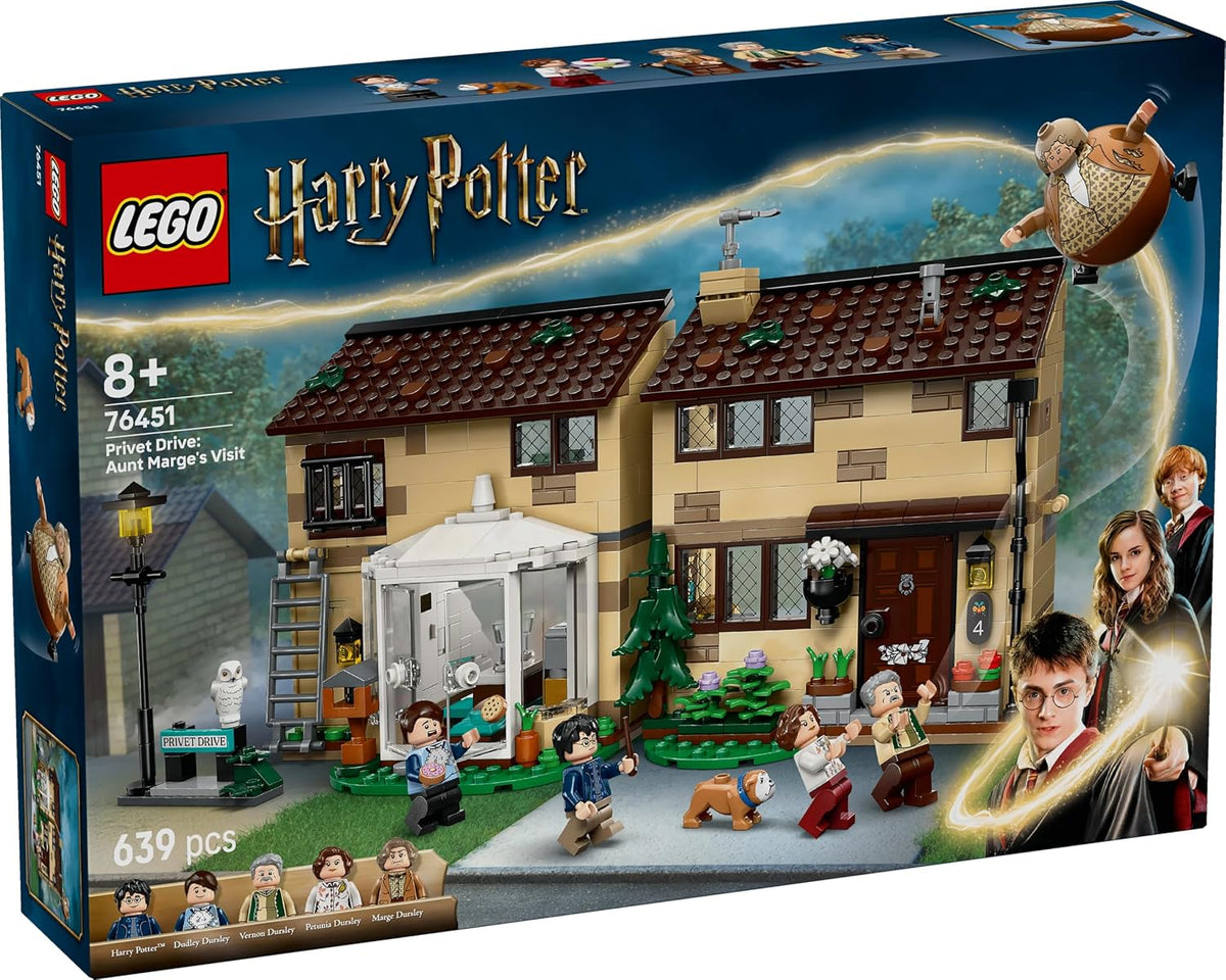 LEGO Harry Potter 76451 Hogsmeade Village: Zonko’s Joke Shop & Honeydukes Building Set