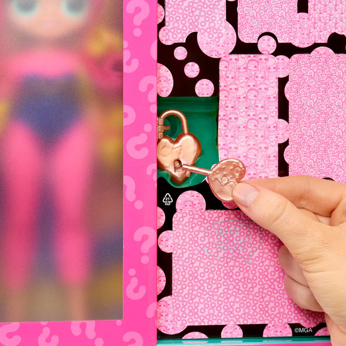 L.O.L. Surprise! O.M.G. Eye Spy Fashion Doll – Surprise Reveal & Collectible Doll