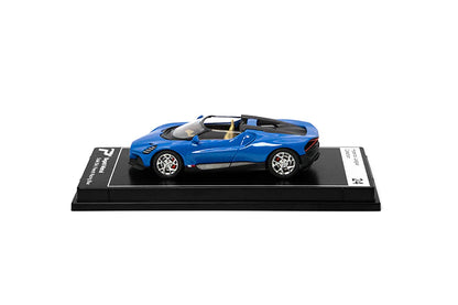 PosterCars Hypercar League – Bugatti Mistral (French Racing Blue, 1:64 Scale) – Hypercar League #24