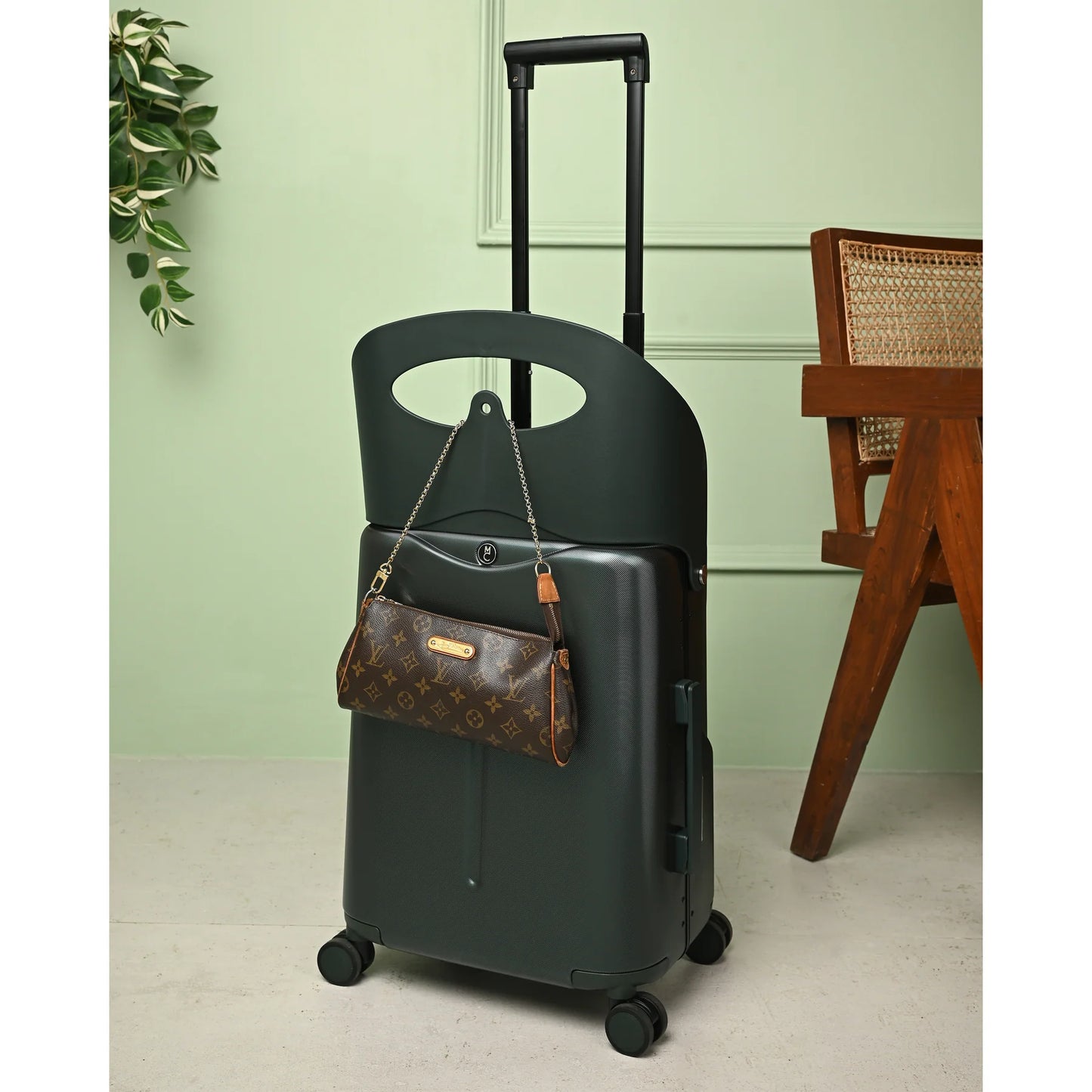 MIAMILY FOREST GREEN RIDE-ON TROLLEY CARRY-ON LUGGAGE 18 INCHES