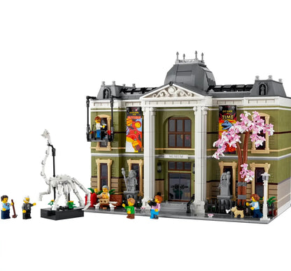 LEGO Icons Natural History Museum 10326 – 4,014 Pieces