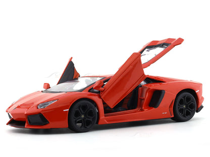 Maisto 1:24 Lamborghini Aventador Coupe orange