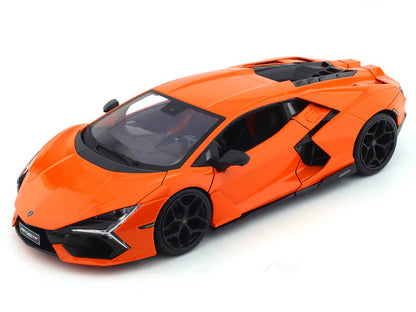 1:18 Maisto Lamborghini Revuelto orange