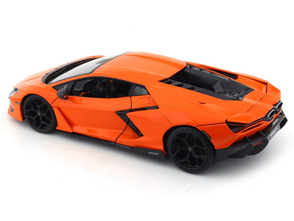 1:18 Maisto Lamborghini Revuelto orange