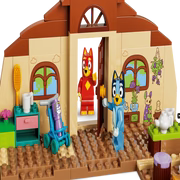 LEGO Bluey 11221 School with Rusty and Bluey – 106 Pieces