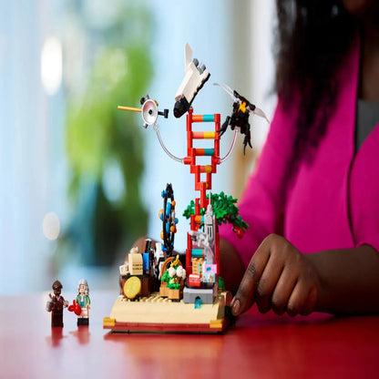 Lego 21355 Ideas The Evolution of STEM