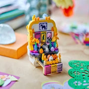 LEGO Altar of the Dead Día de los Muertos Building Set 40811, 231 Pieces