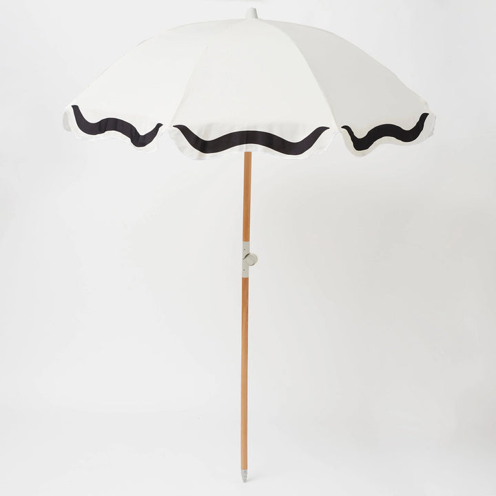 Luxe Beach Umbrella Casa Marbella Vintage Black