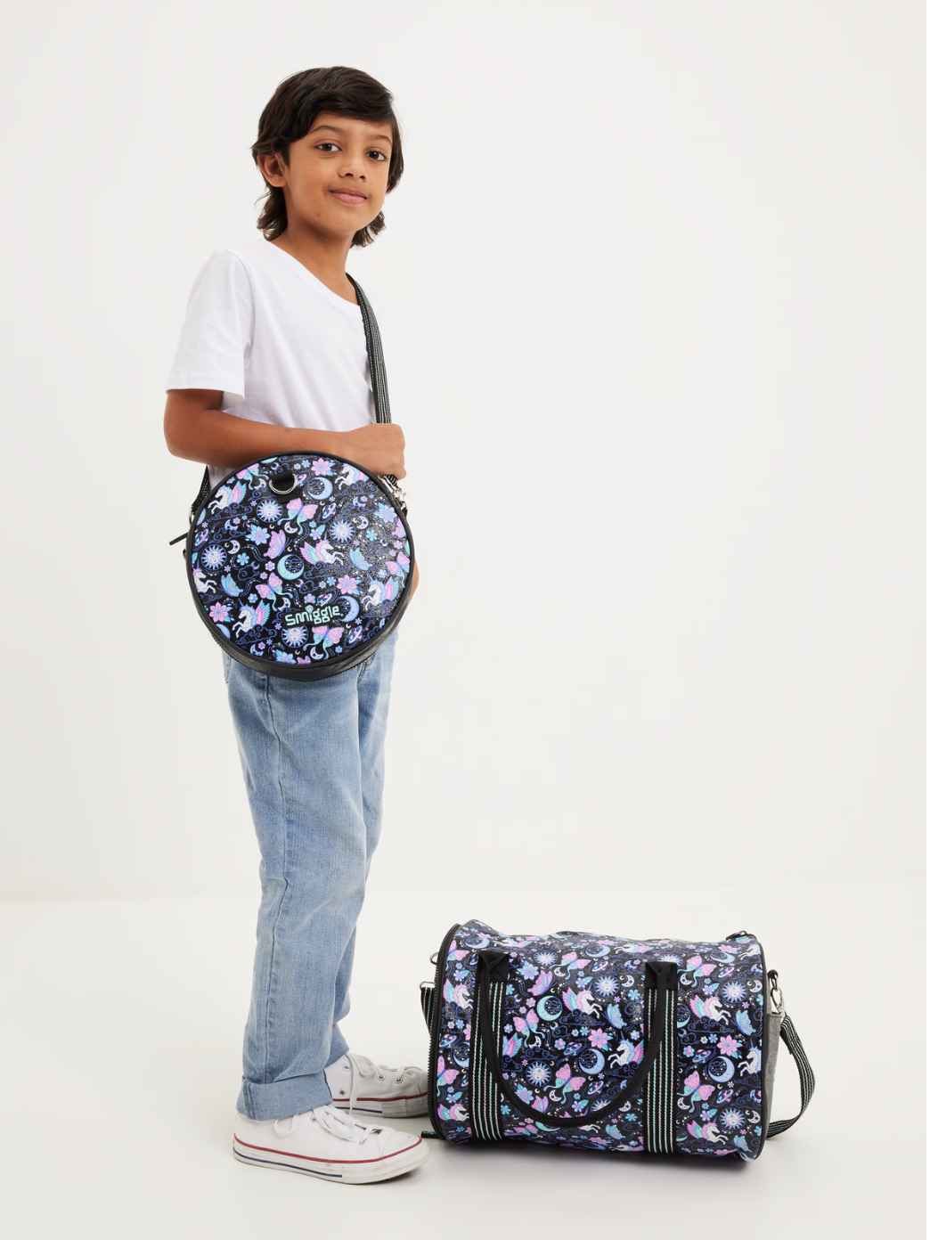 Smiggle 2-in-1 Duffel Barrel Bag - BLACK