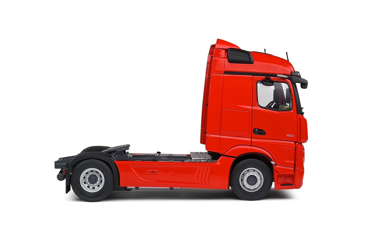 Solido: 20219 Mercedes-Benz Actros Red Die-Cast Scale Model Scale 1:24