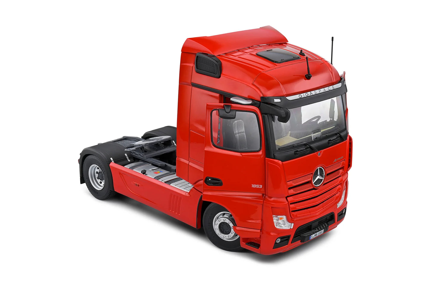Solido: 20219 Mercedes-Benz Actros Red Die-Cast Scale Model Scale 1:24
