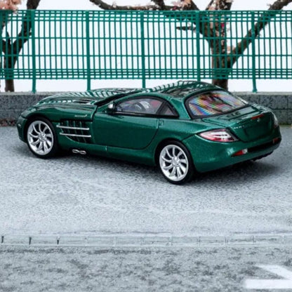 1:64 Street Weapon Street Weapon Mercedes SLR McLaren Green
