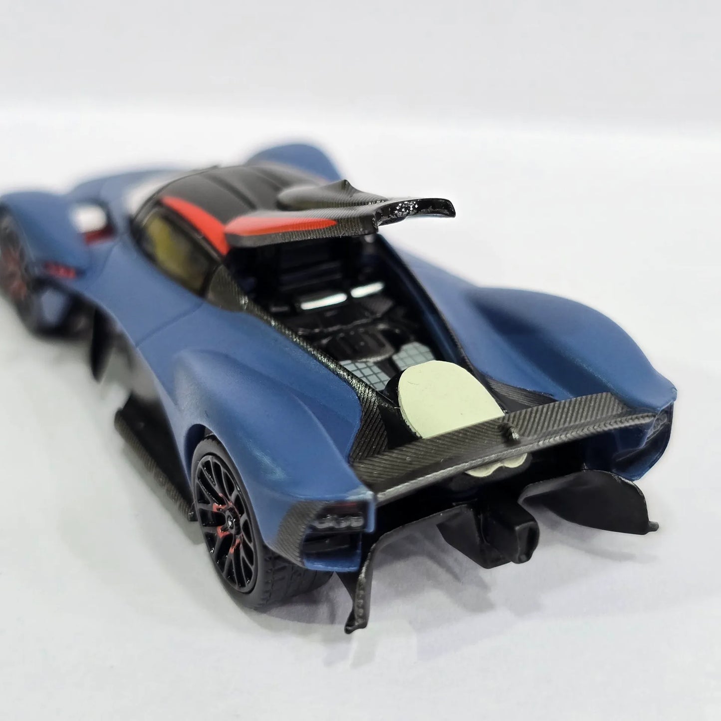 POP RACE S15-02 ASTON MARTIN Valkyrie 1:64 SCALE DIECAST MODEL