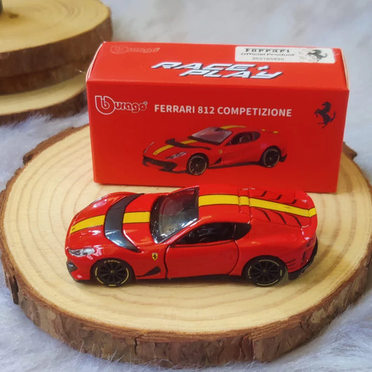 1 : 64 Bburago Ferrari 812 Competizione