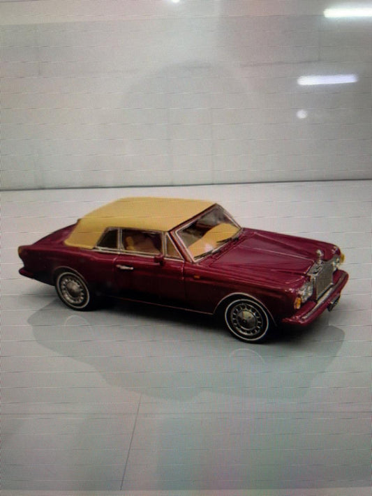 GFCC 1:64 Scale 1993 Rolls-Royce Corniche IV Dark Red Diecast Car Model