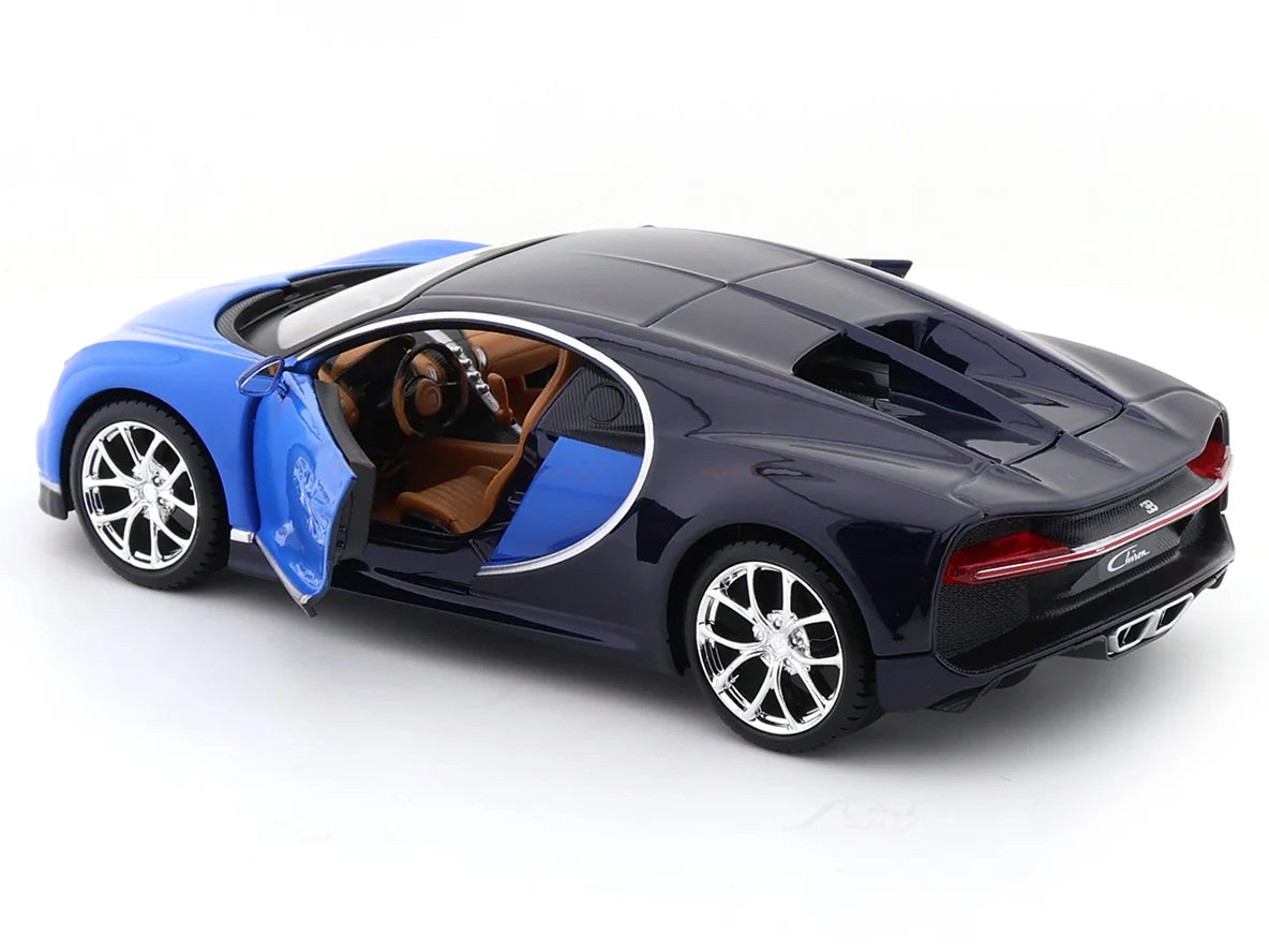 Maisto Bugatti Chiron Blue 1:24 Diecast Model Car with Acrylic Case