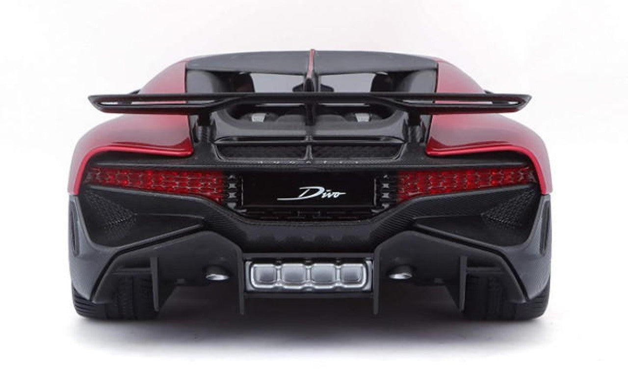 1/18 Bburago Die-Cast 1:18  Bugatti Divo (Red)