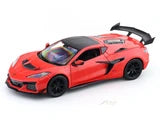 Maisto Chevrolet Corvette ZR1 Coupe Red 1:24 Diecast Model Car with Acrylic Case