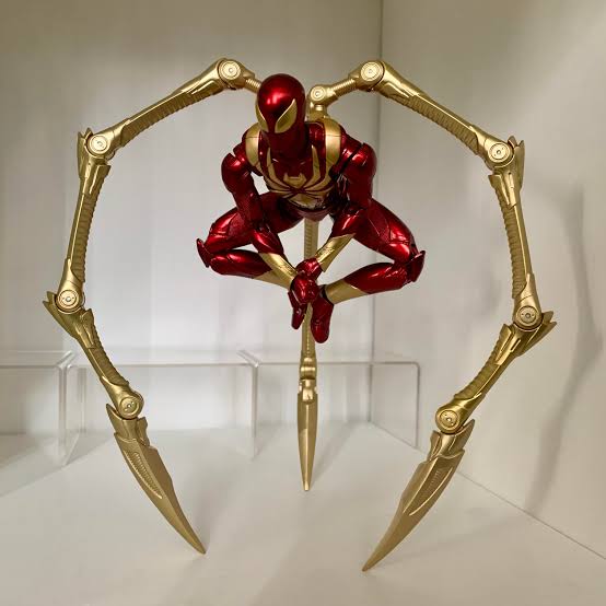 ZD Toys Marvel Spider-Man Iron Spider Armor | 1:10 Scale 7-Inch Highly Articulated Action Figure | Premium Marvel Collectible