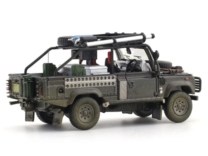 1:64 Street Warrior Land-Rover Defender Pickup Tomb Raider Dirt diecast scale model car