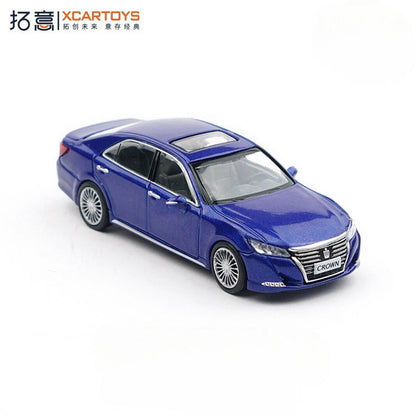 XCARTOYS 1/64 Scale Toyota Crown 14th Generation Blue Diecast Car Model Toy Y63-02