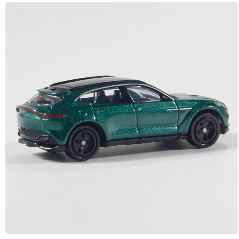 Tomy Tomica 113 Aston Martin DBX 1:66
