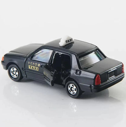 Takara Tomy Tomica 51 TOYOTA CROWN COMFORT Taxi 1:63