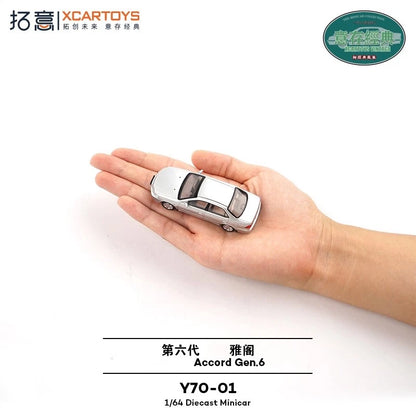 1:64 Xcartoys Gen.6 Honda Accord Silver Diecast Model Car Y70-01