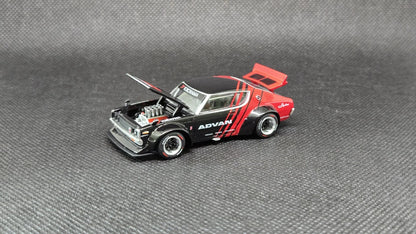 Pop Race 1:64 Nissan Skyline GT-R V8 Drift Kenmeri Advan Livery S34-02