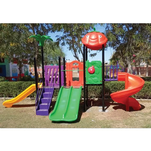 Tomato Play Yard