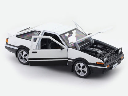 1:24 Toyota Sprinter Trueno AE86 White
