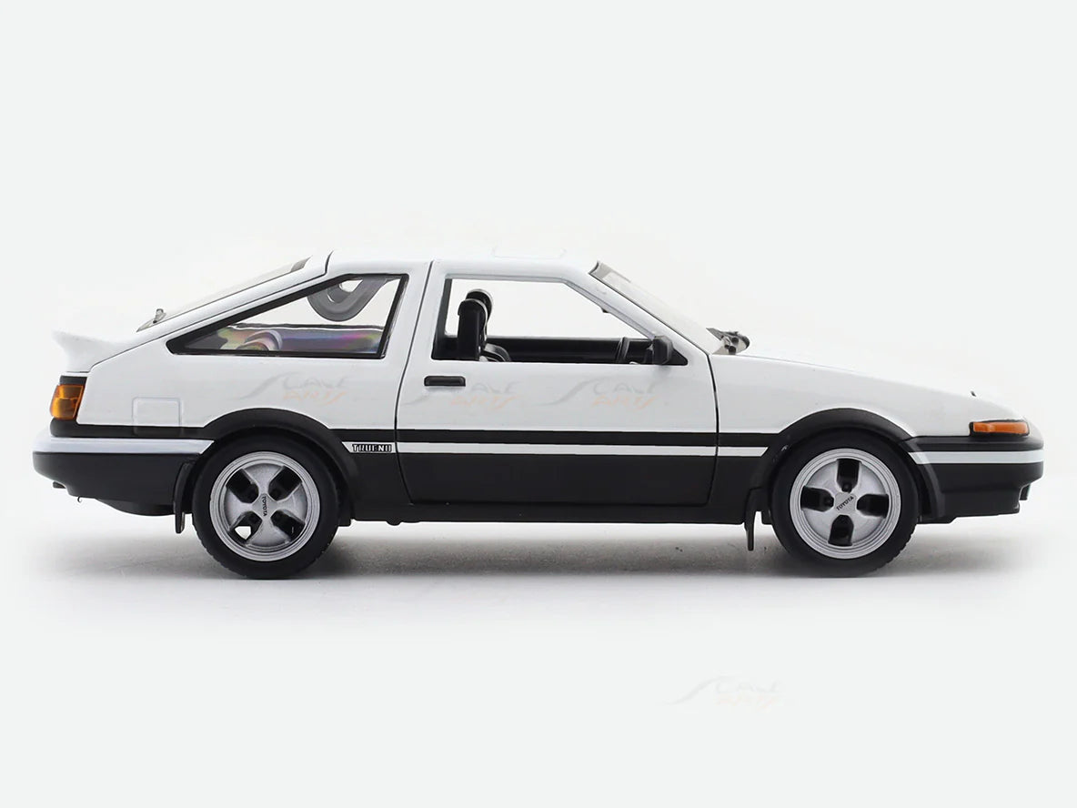 1:24 Toyota Sprinter Trueno AE86 White